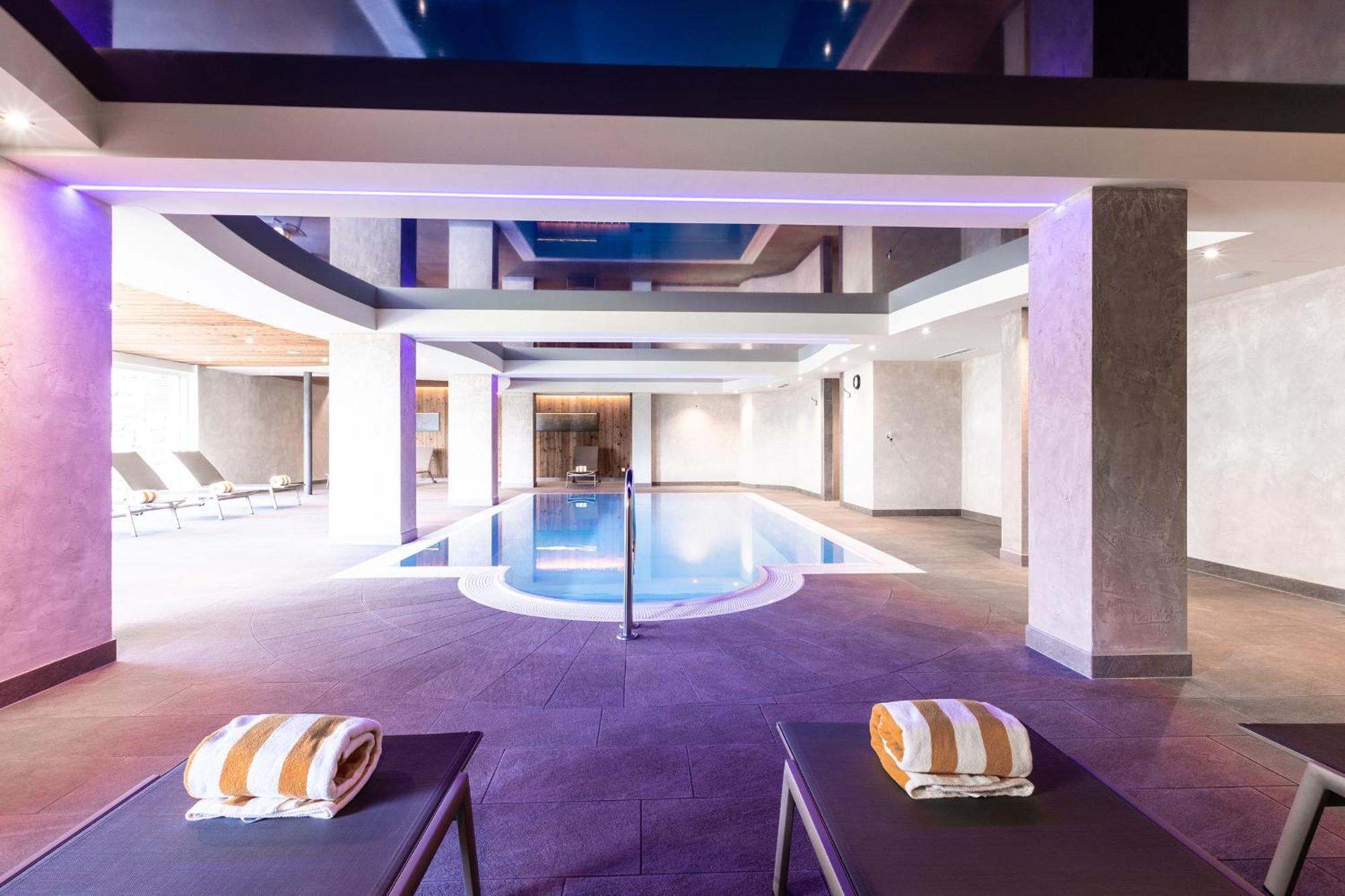 Hotel Zum Loewen - Al Leone Meltina Exteriör bild